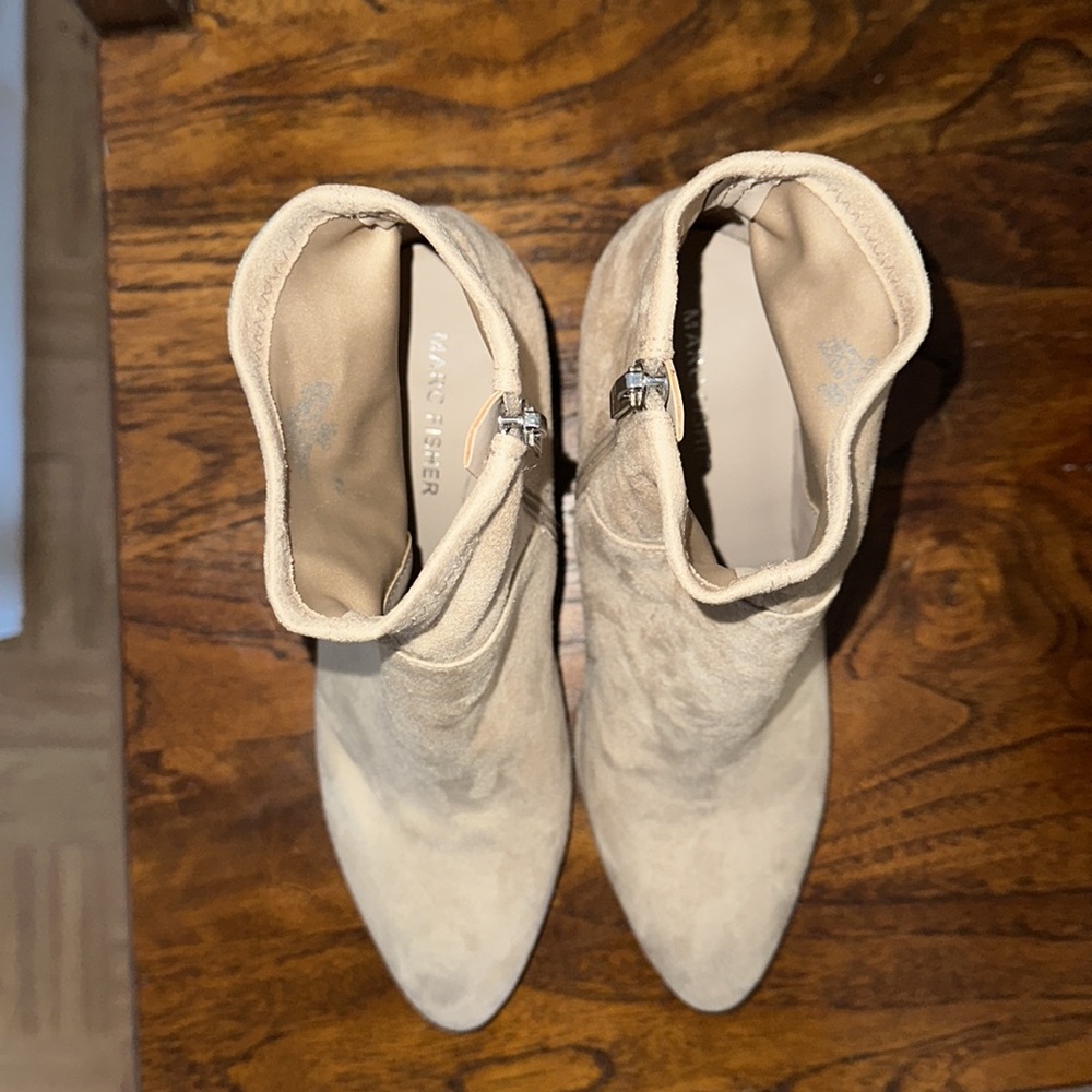 Marc Fischer Bootie - Picture 2 of 3